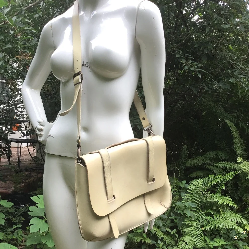 Vintage infinity Firenze leather satchel bag - Picture 6 of 6